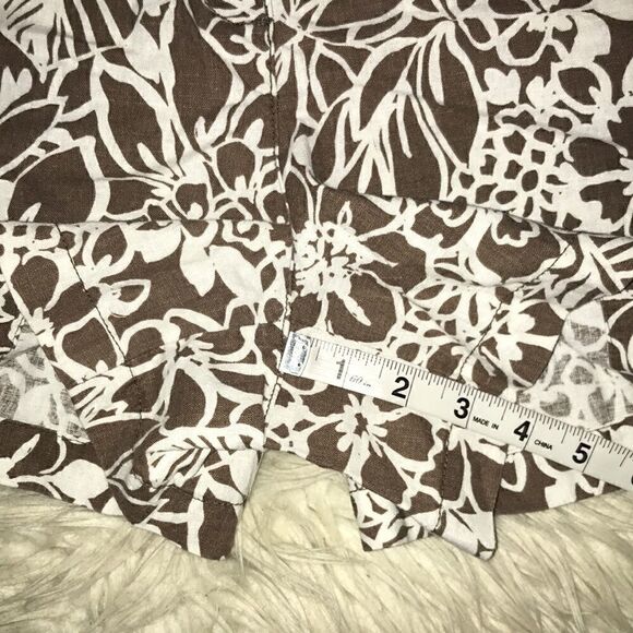 NEW New York & Company Linen Blend Floral Shorts - Picture 5 of 7